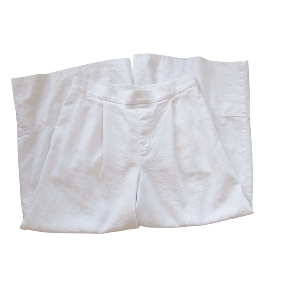 Banana Republic Factory Elegant White Wide-Leg Crop Pants - Picture 7 of 13